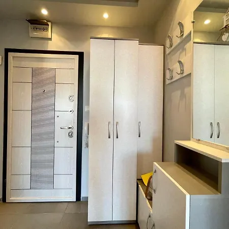Appartamento чаролит / Charoite Burgas