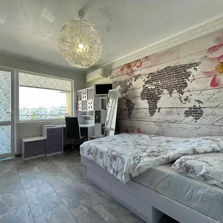 Appartamento чаролит / Charoite Burgas