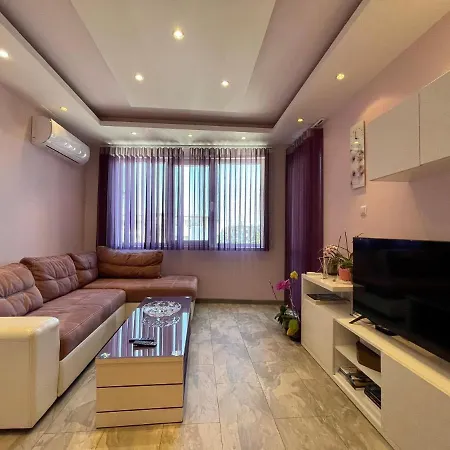 чаролит / Charoite Apartament *